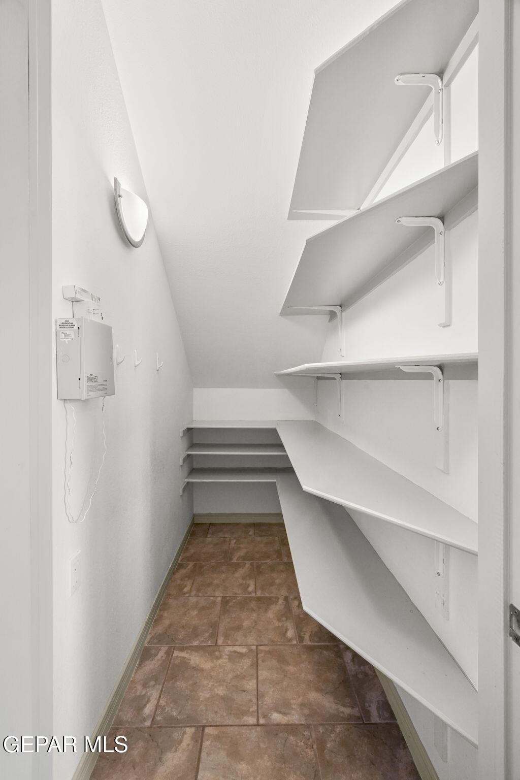 6389 FRANKLIN TRAIL Drive