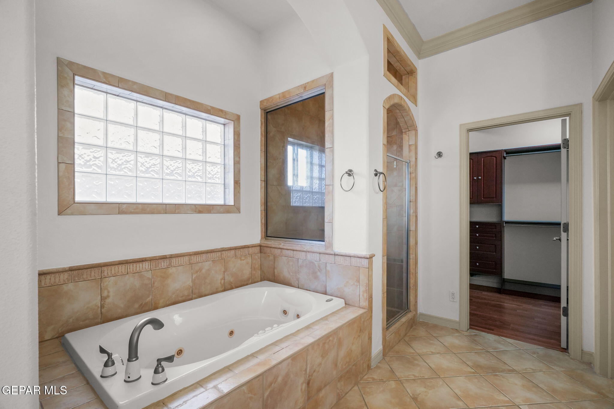 6389 FRANKLIN TRAIL Drive