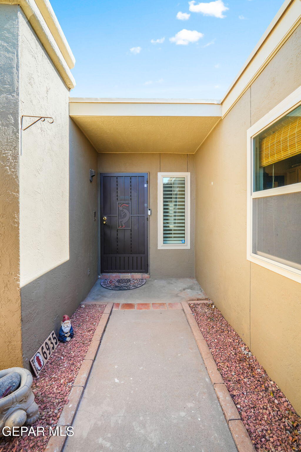 6953 La Cadena Drive