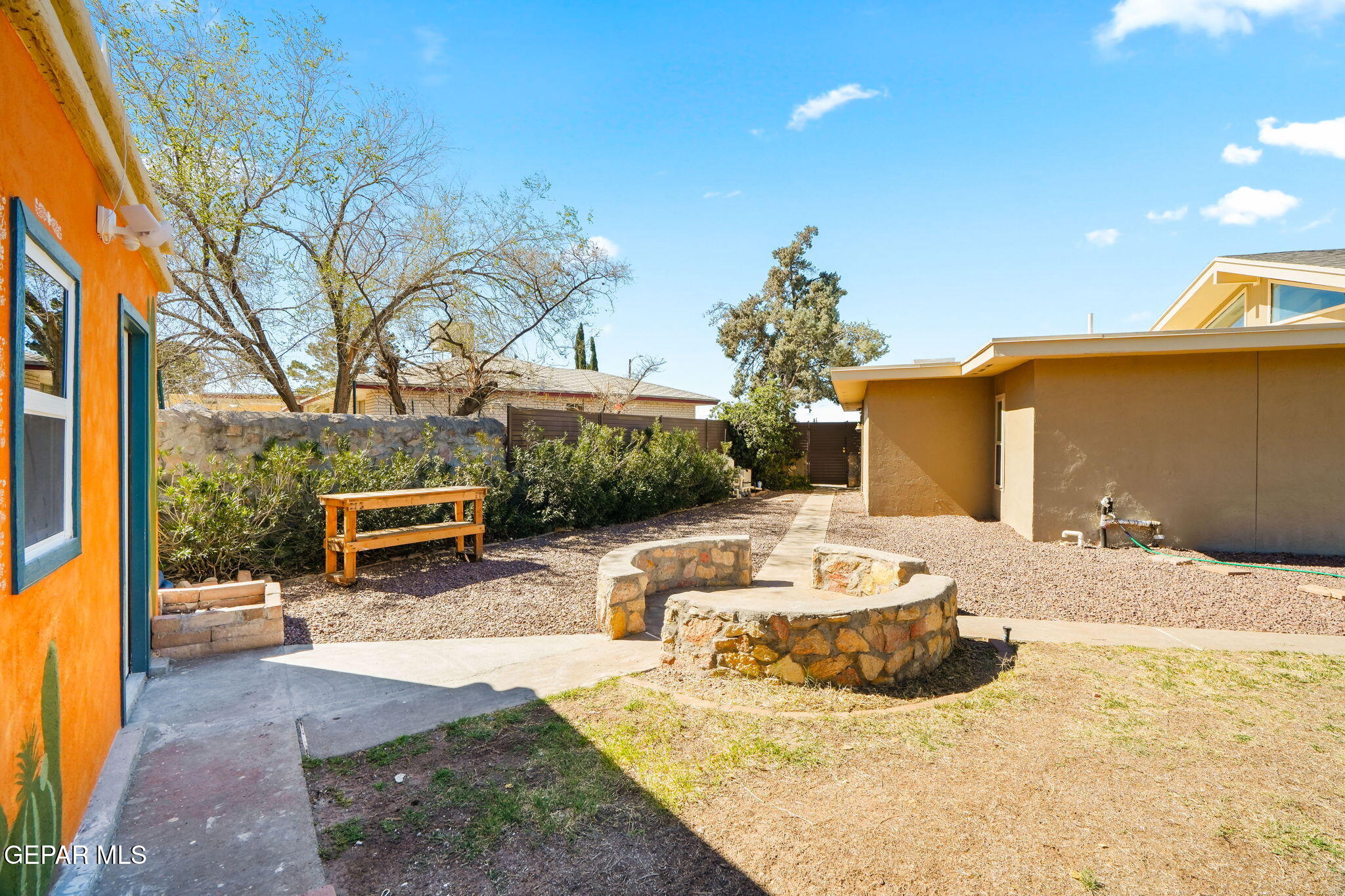 6953 La Cadena Drive