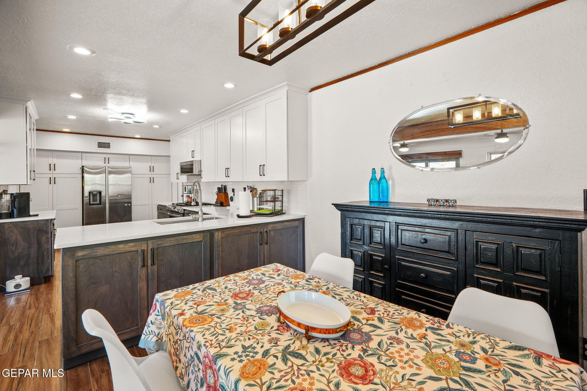 6953 La Cadena Drive