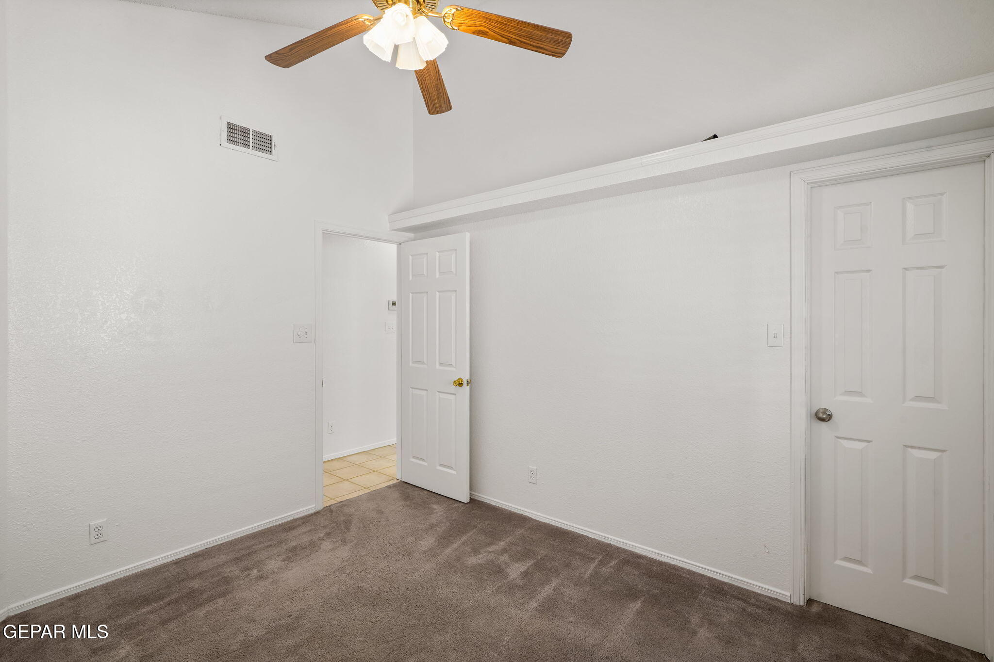 568 MOGOLLON Circle