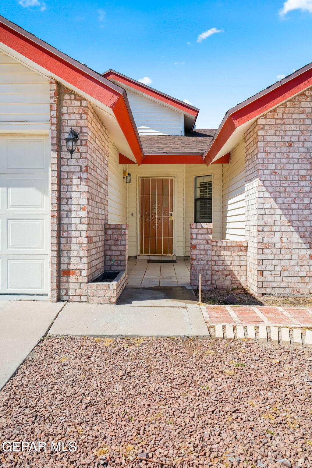 568 MOGOLLON Circle