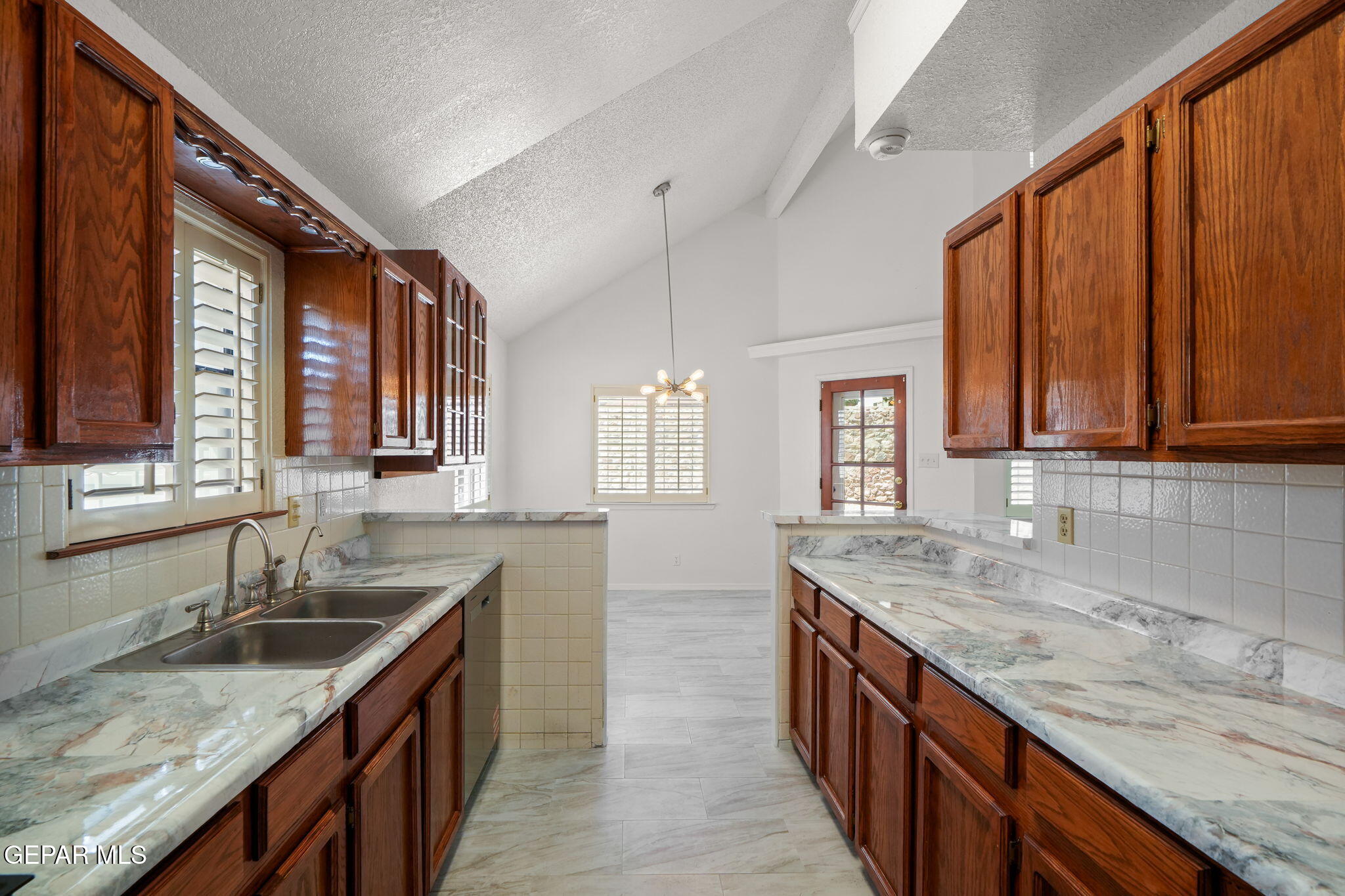 568 MOGOLLON Circle