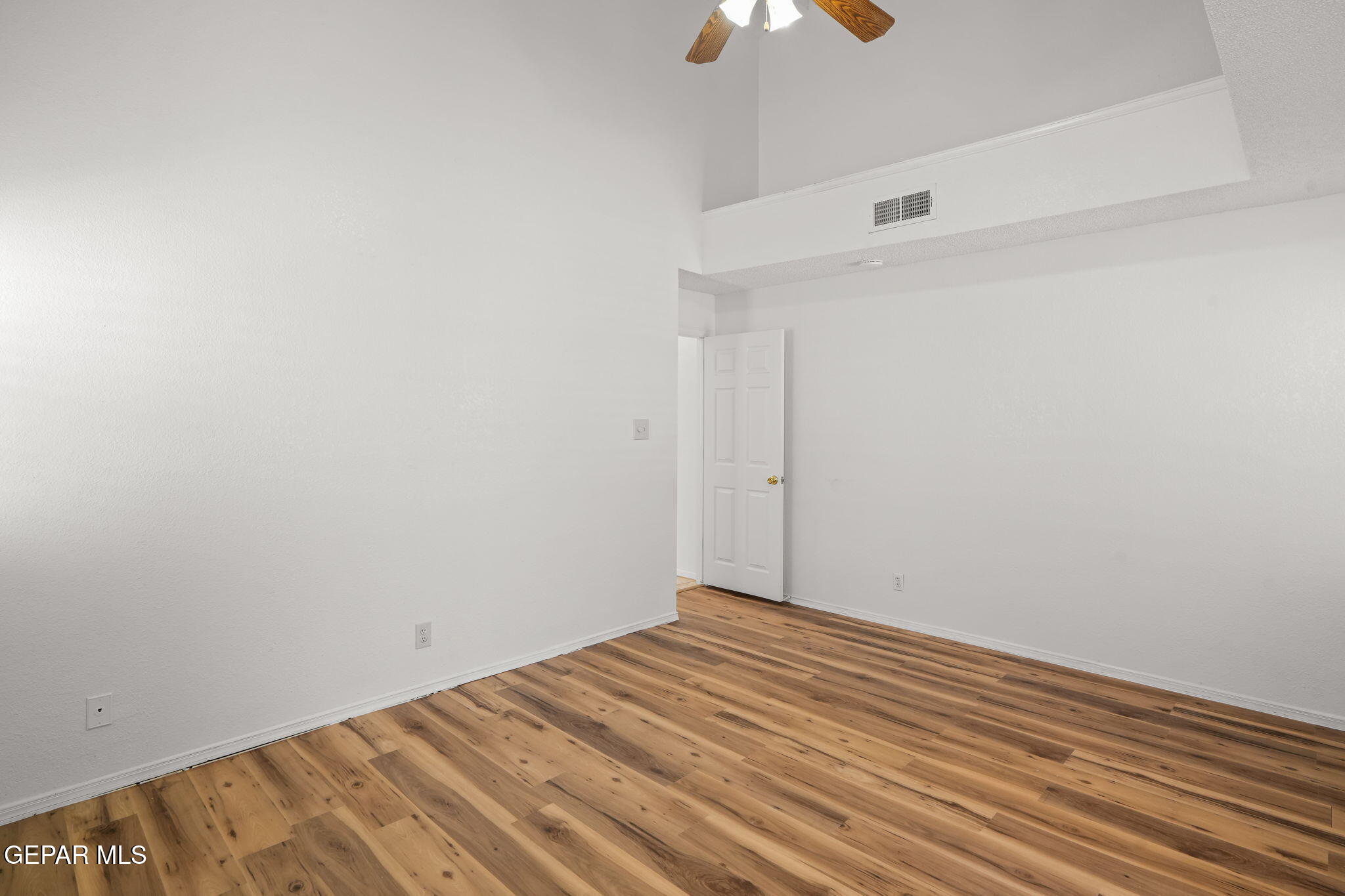 568 MOGOLLON Circle