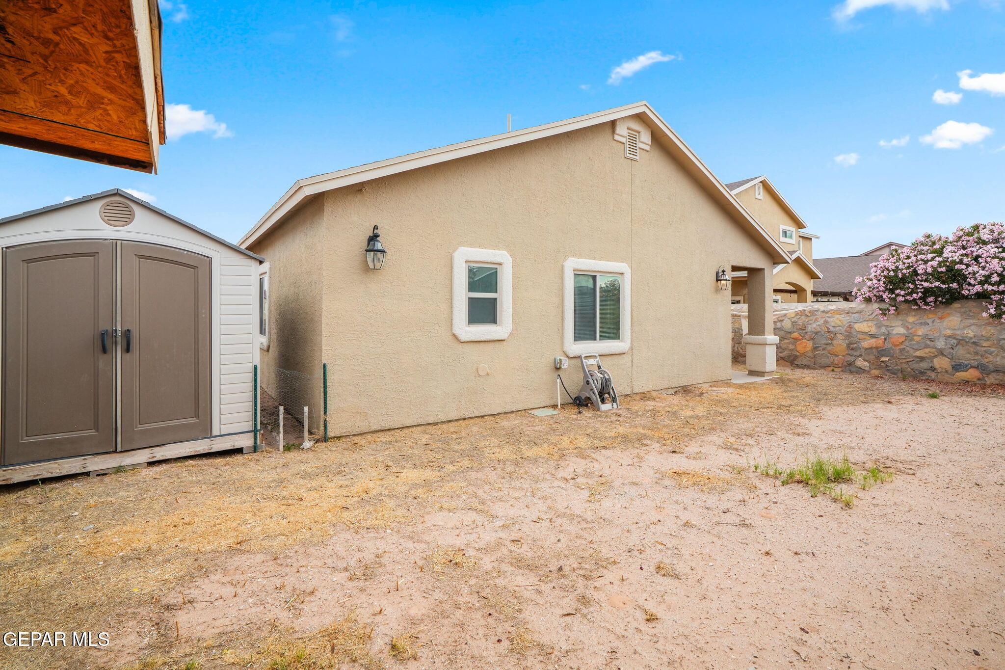 14353 N CAVE Drive