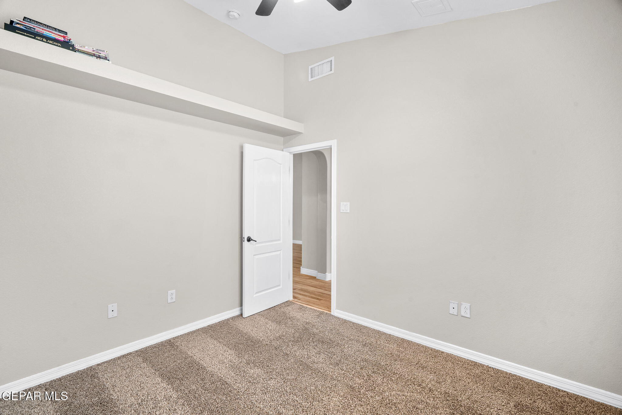 14353 N CAVE Drive
