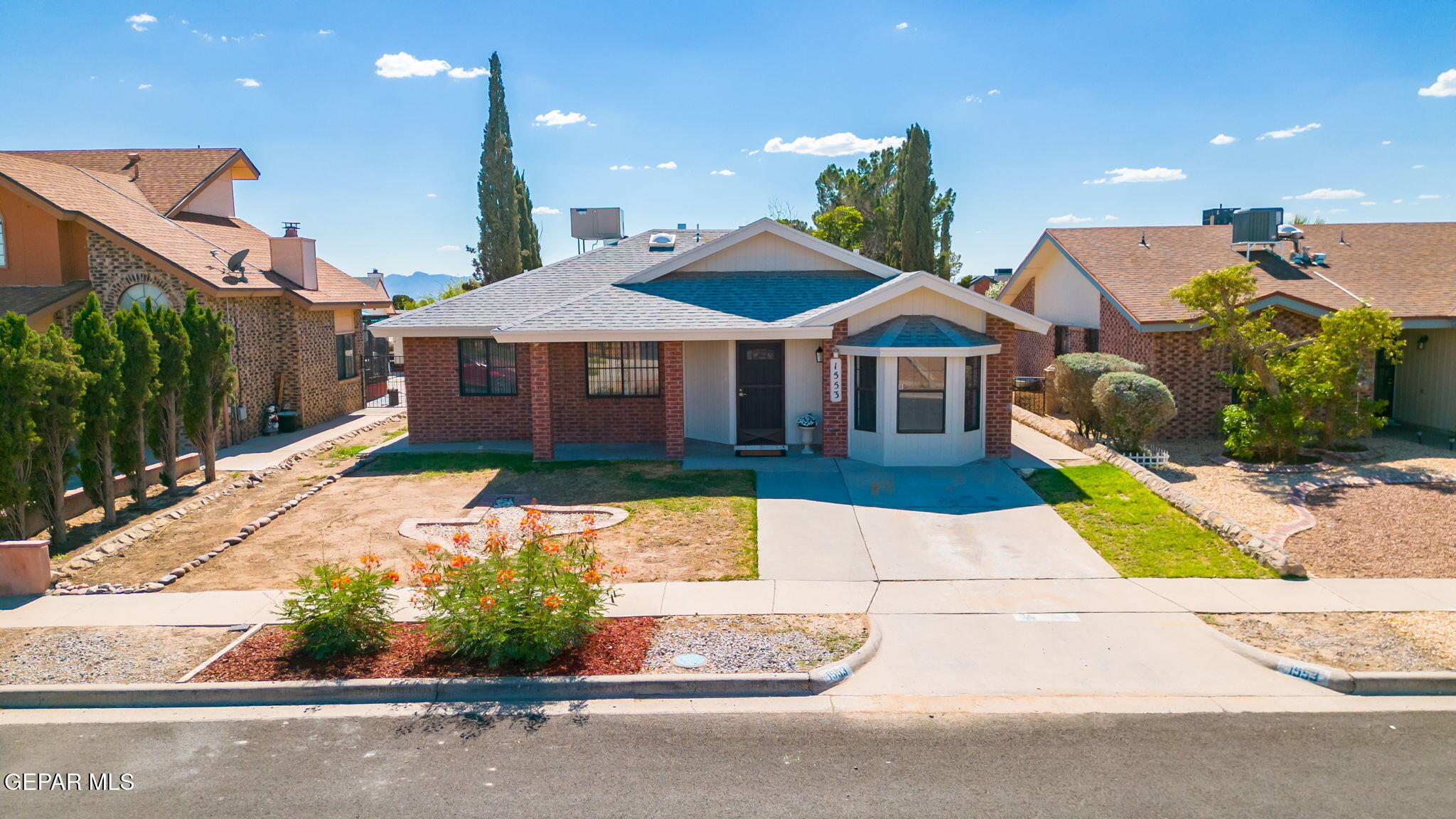 1553 KOLLIKER Drive