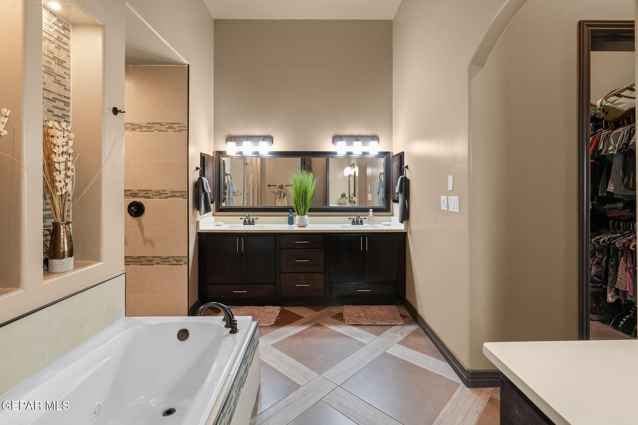 2171 Enchanted Wind Drive