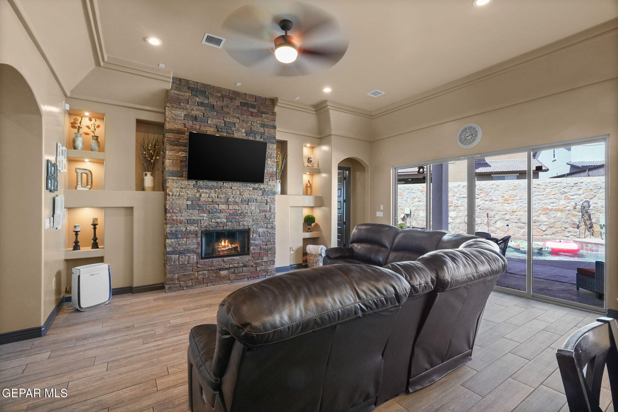 2171 Enchanted Wind Drive