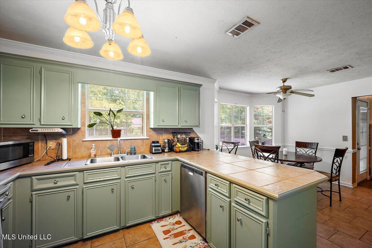 505 Golden Eagle Drive