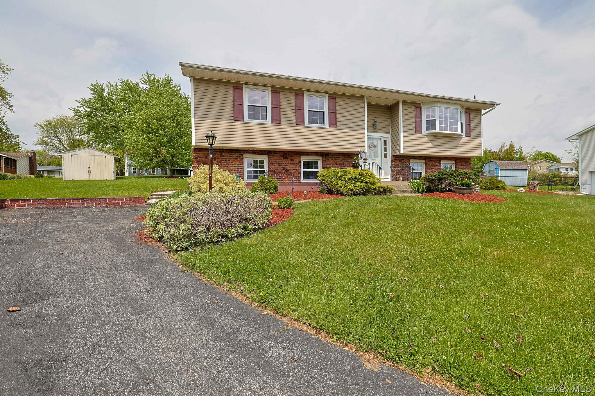 11 Alden Court