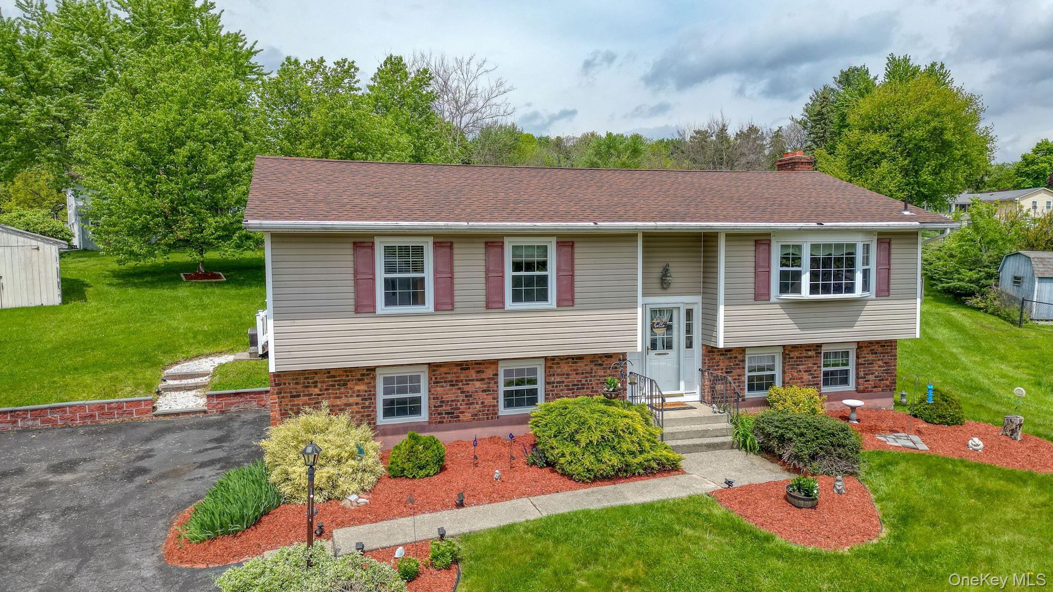11 Alden Court