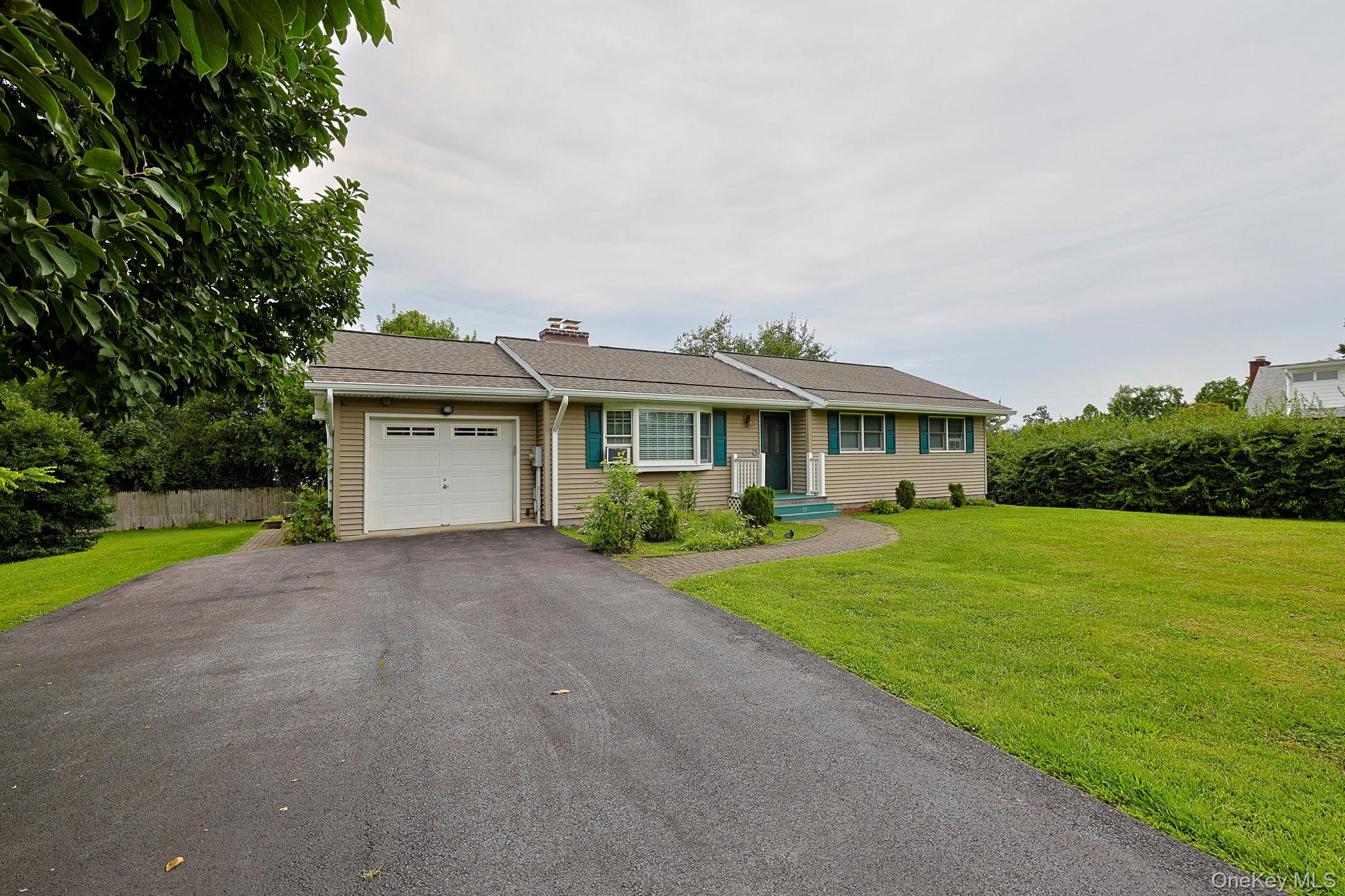 33 Magnolia Drive