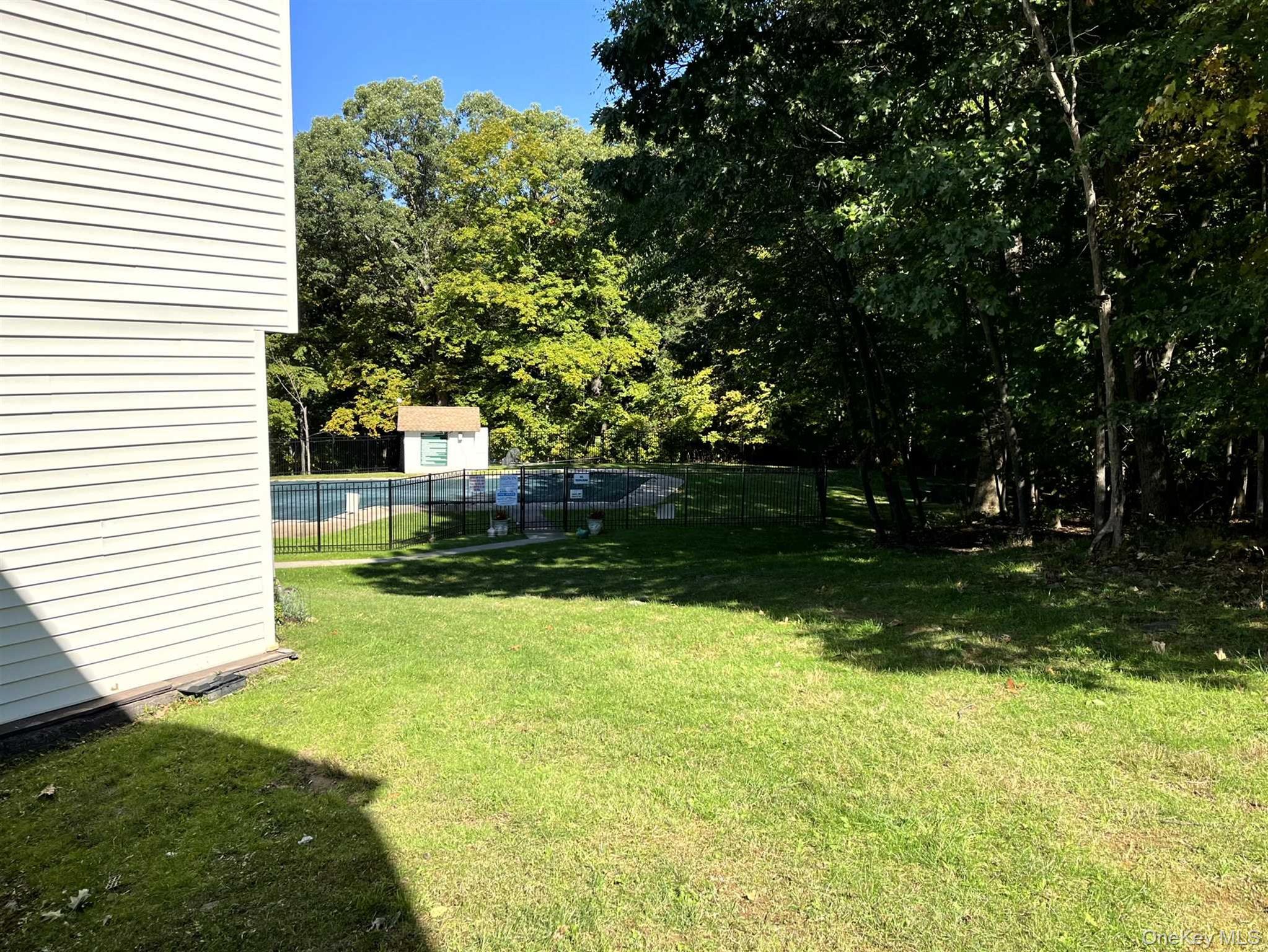 3 Hook Road Unit: 52