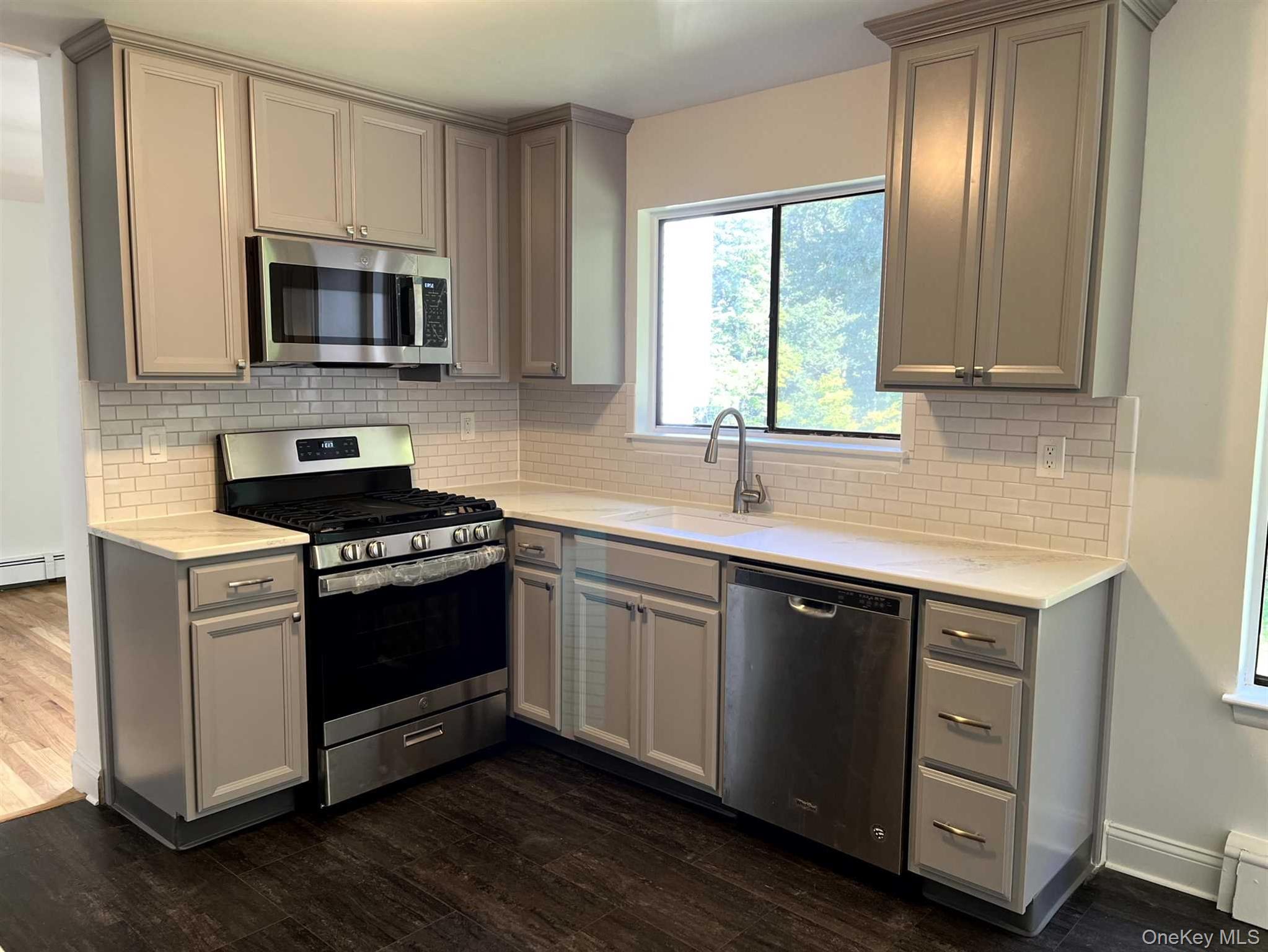 3 Hook Road Unit: 52