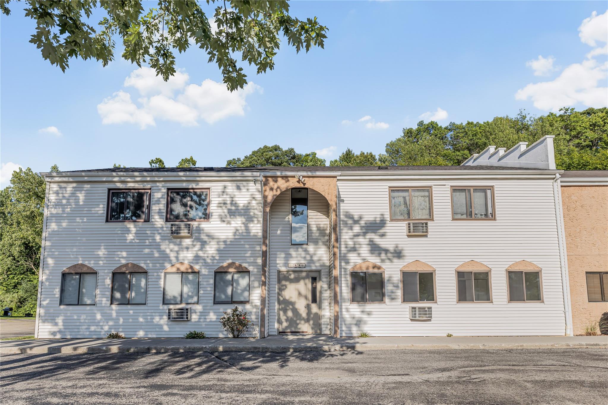 33 Scarborough Lane Unit: C