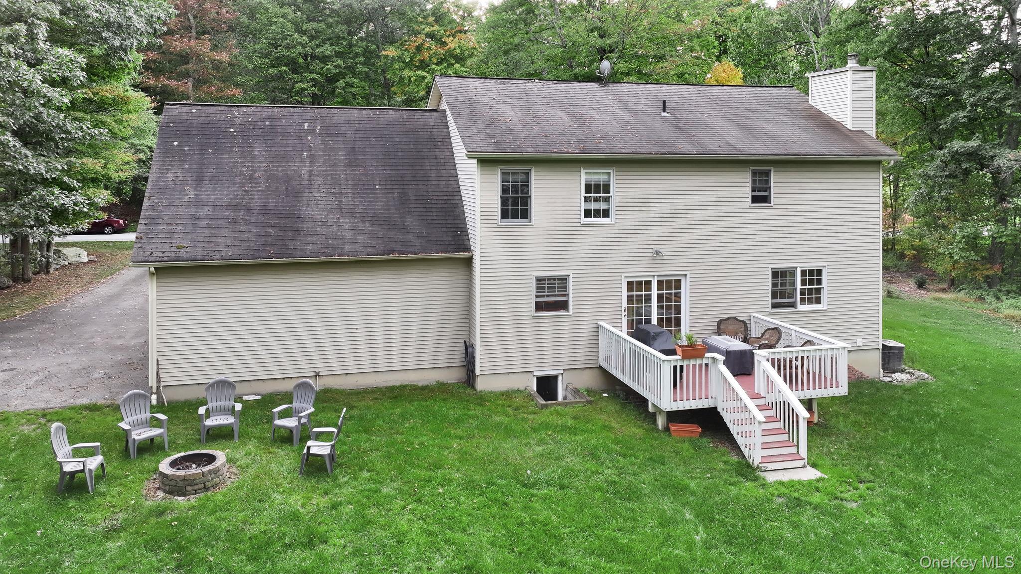 26 Hollyberry Drive