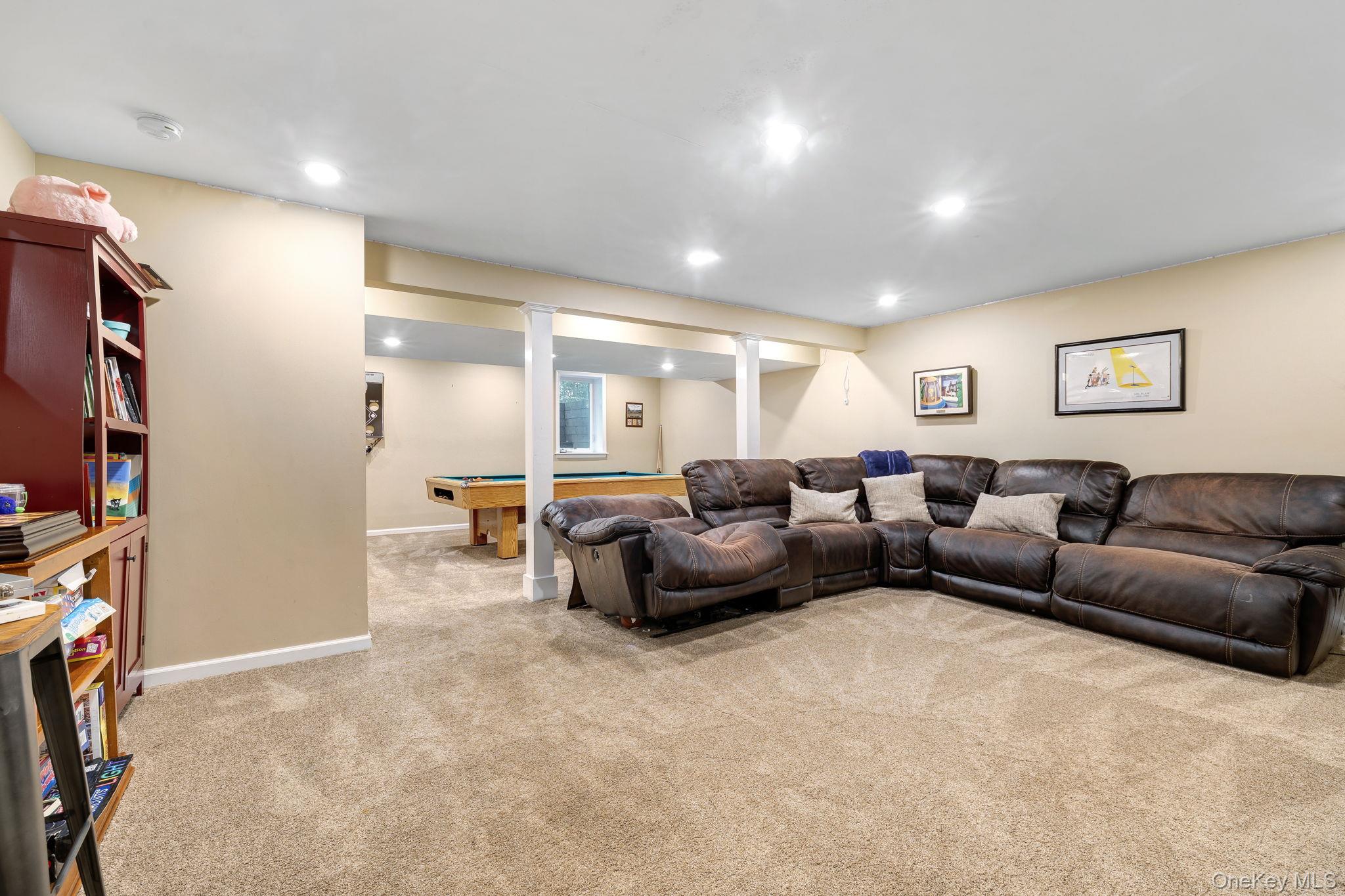 26 Hollyberry Drive