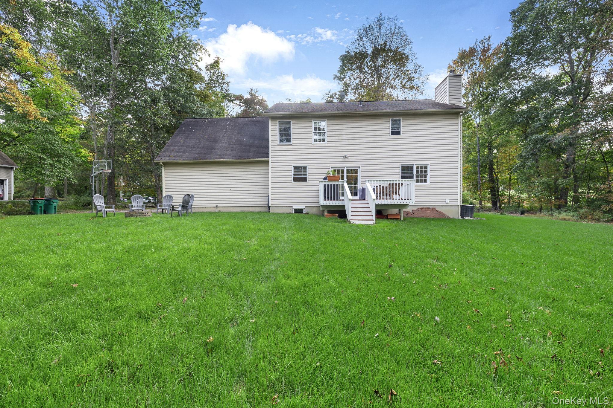 26 Hollyberry Drive