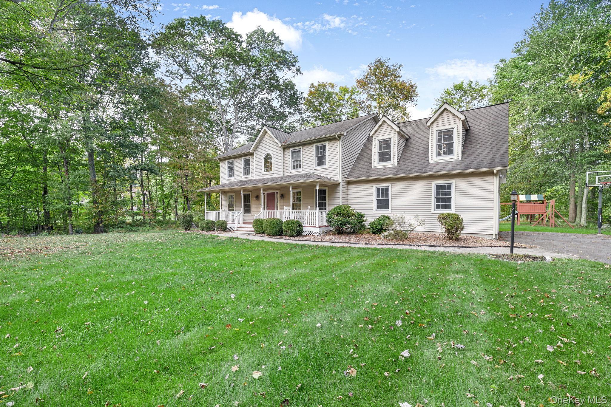 26 Hollyberry Drive