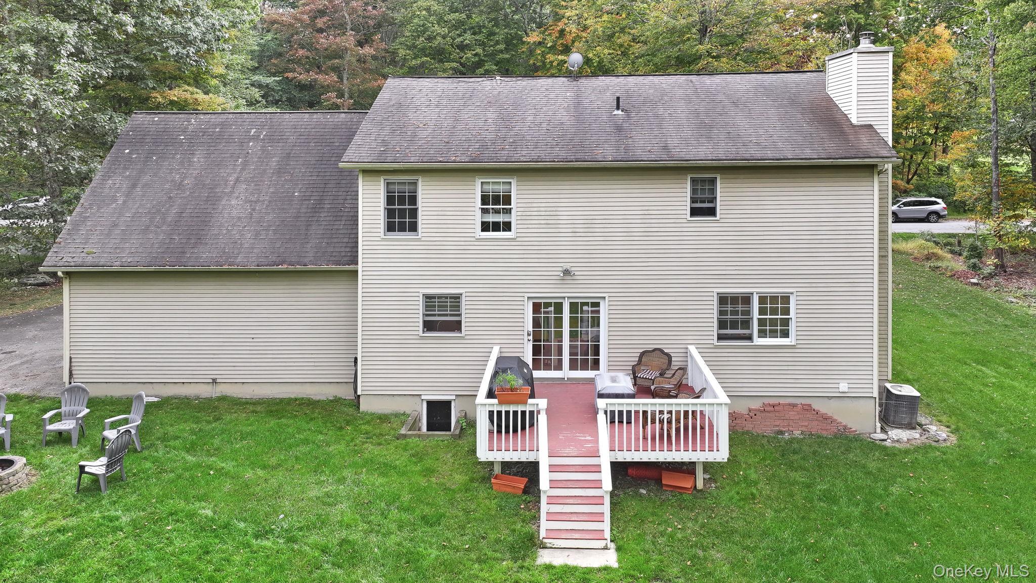 26 Hollyberry Drive