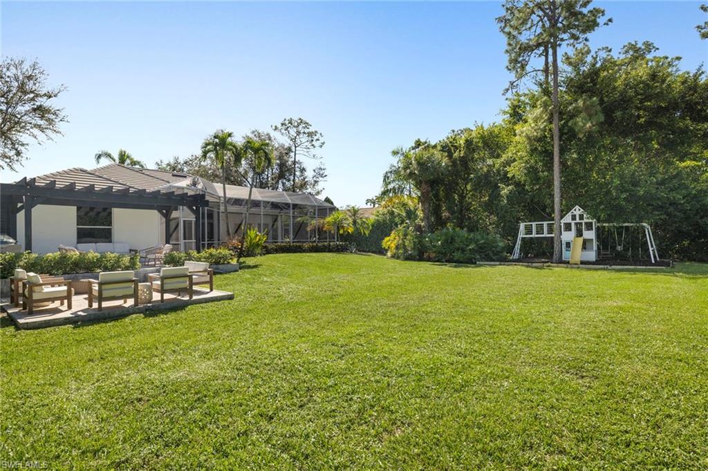 9660 Wilshire Lakes BLVD