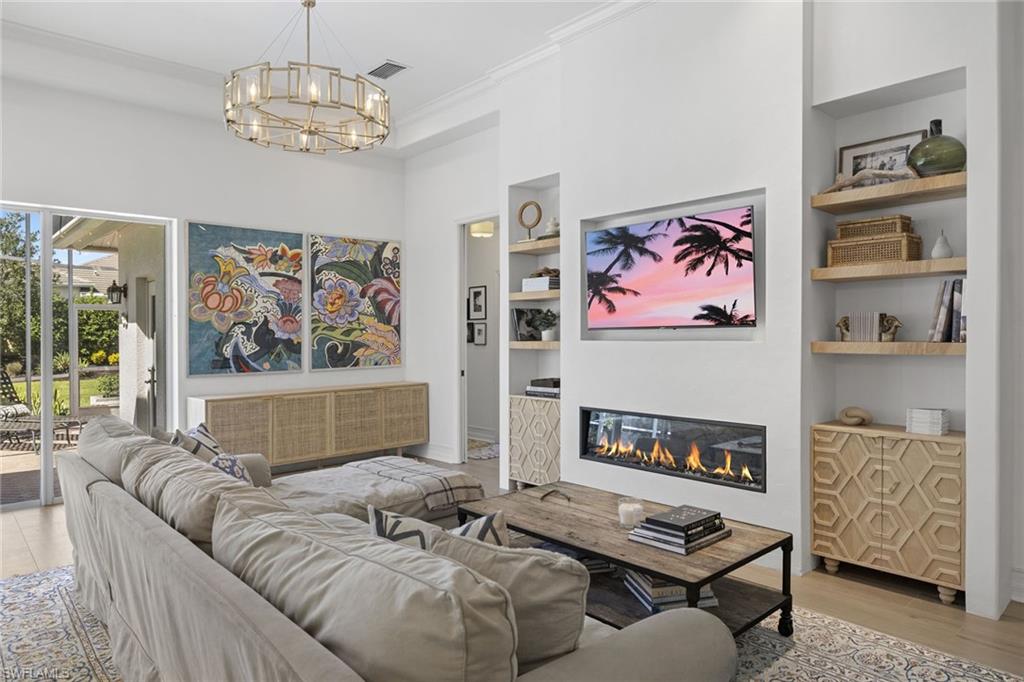 9660 Wilshire Lakes BLVD