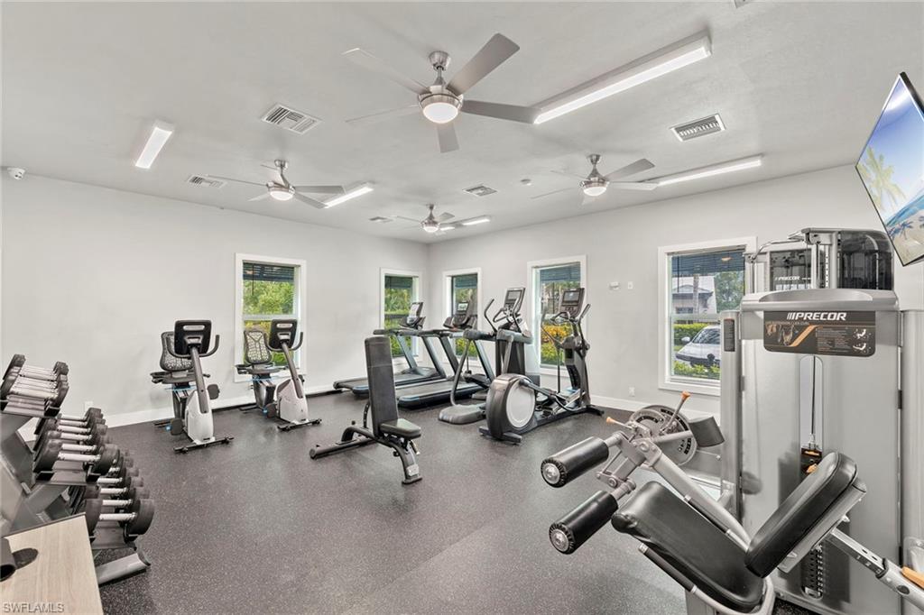 9660 Wilshire Lakes BLVD