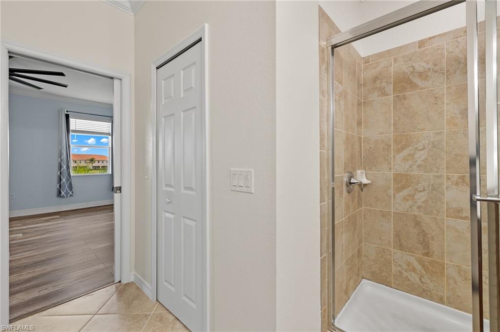 8894 Via Isola CT