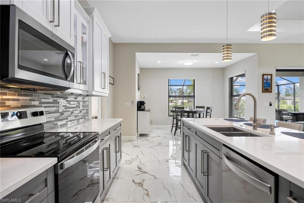 4607 NW 33rd TER