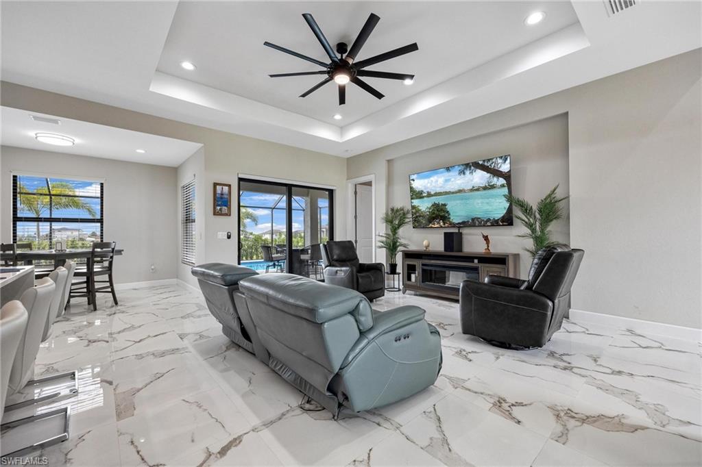4607 NW 33rd TER