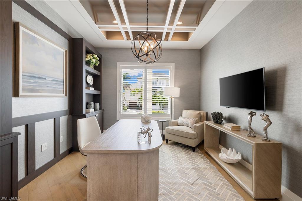 175 Conners AVE, NAPLES