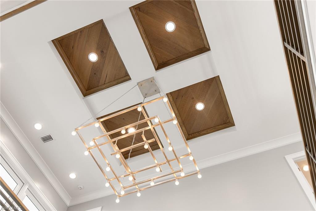 175 Conners AVE, NAPLES