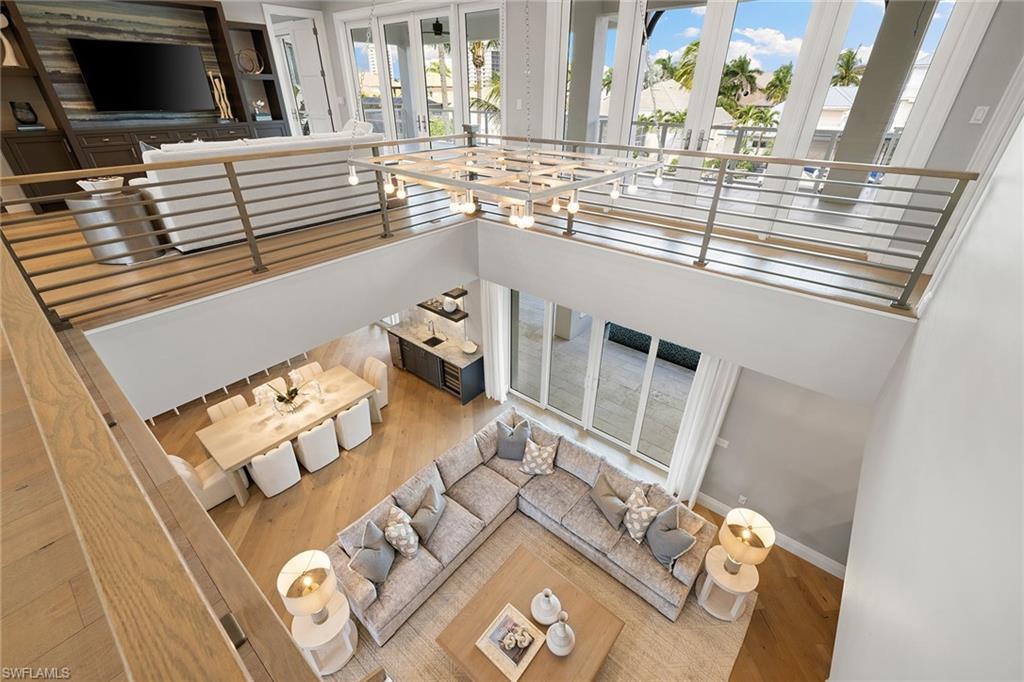 175 Conners AVE, NAPLES