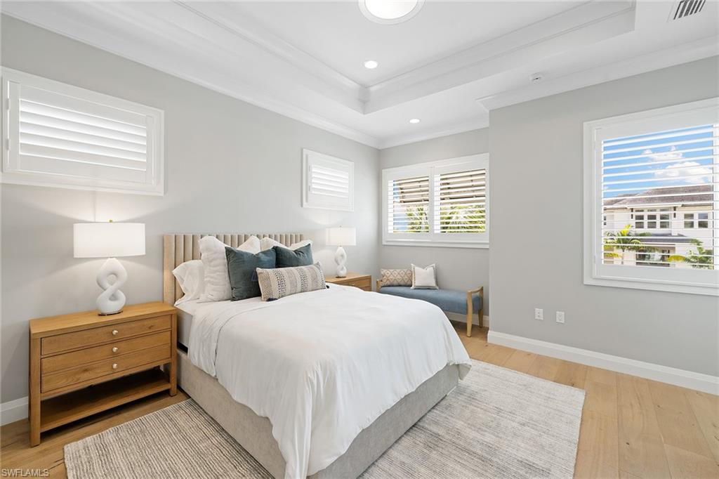 175 Conners AVE, NAPLES