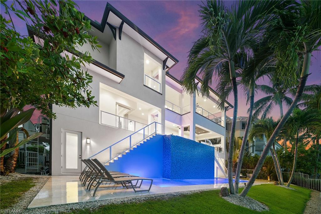 175 Conners AVE, NAPLES