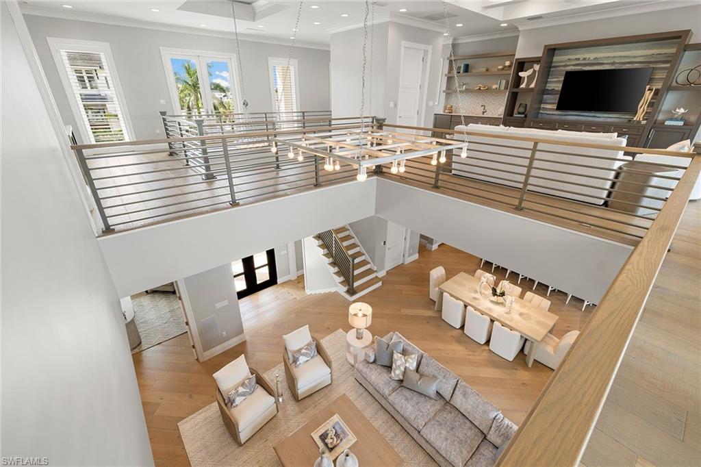 175 Conners AVE, NAPLES