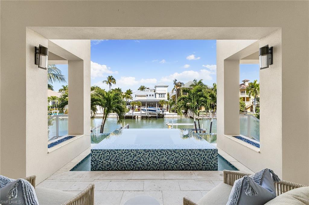 175 Conners AVE, NAPLES