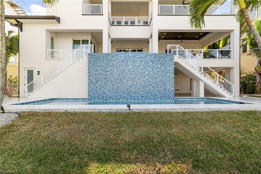 175 Conners AVE, NAPLES