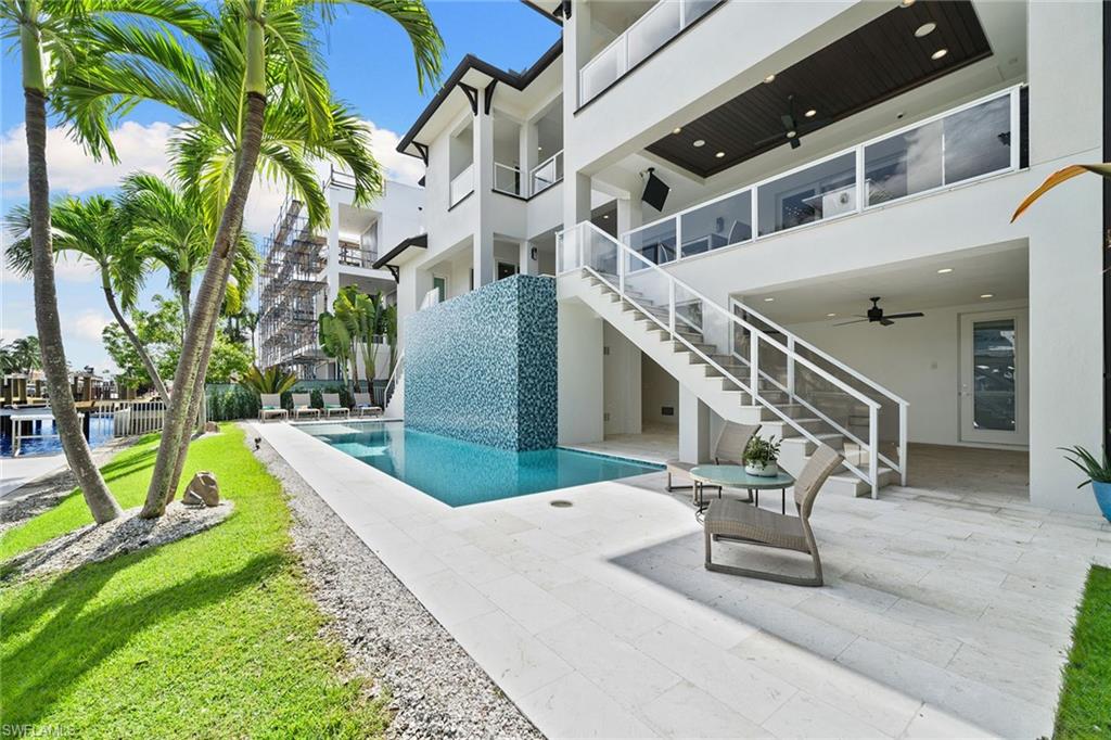 175 Conners AVE, NAPLES