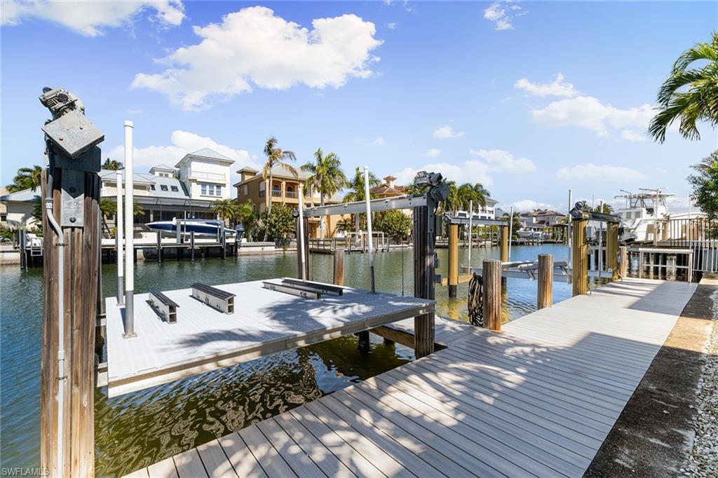 175 Conners AVE, NAPLES