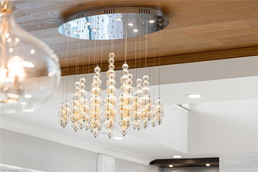 175 Conners AVE, NAPLES