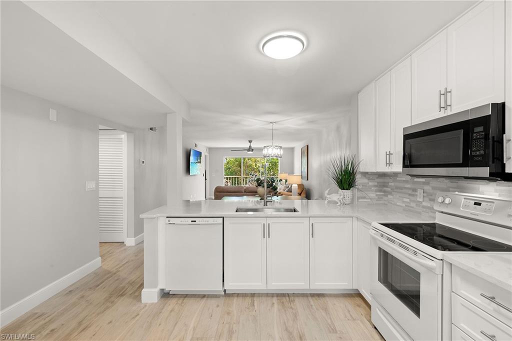 3071 Sandpiper Bay CIR # L205, NAPLES Unit: L205