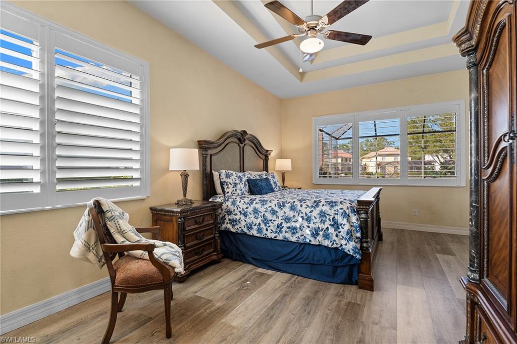 9750 Wilshire Lakes BLVD