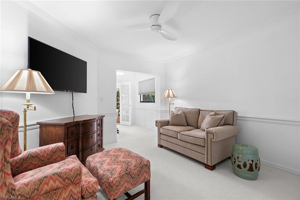 812 Reef Point CIR