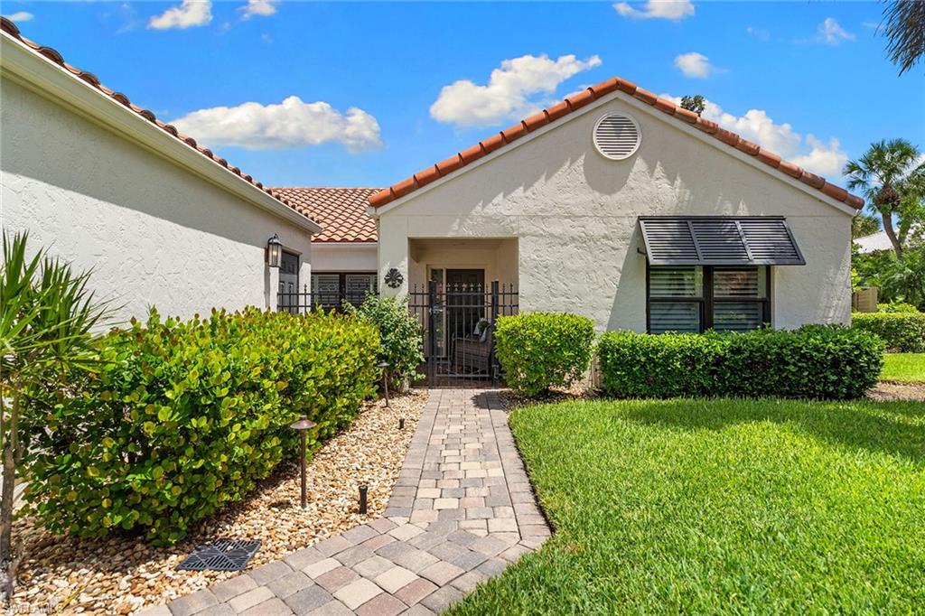 812 Reef Point CIR