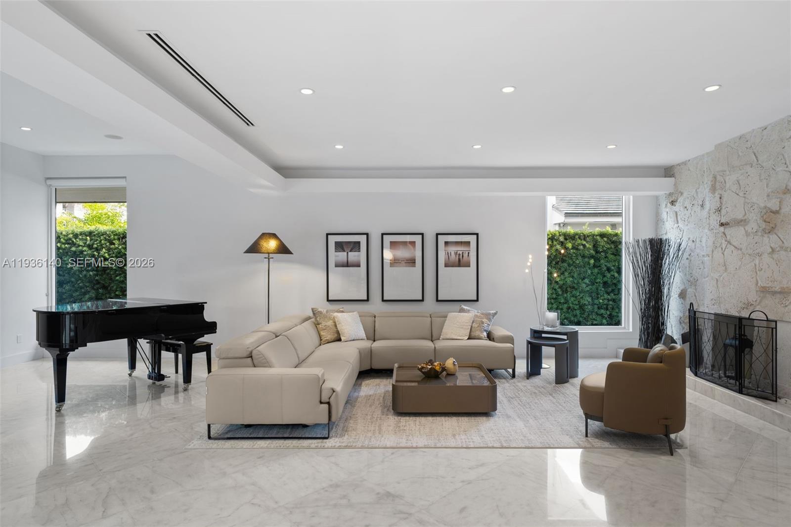 1251 Kane Concourse