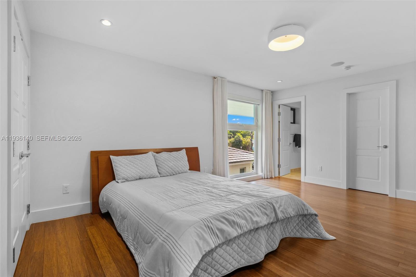 1251 Kane Concourse