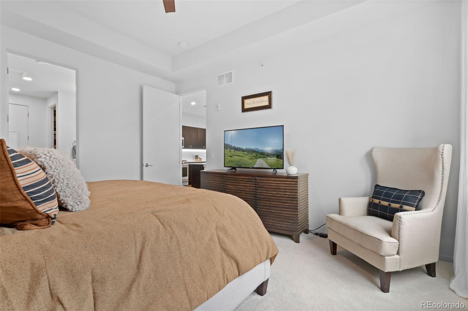 31161 Black Eagle Drive Unit: 301